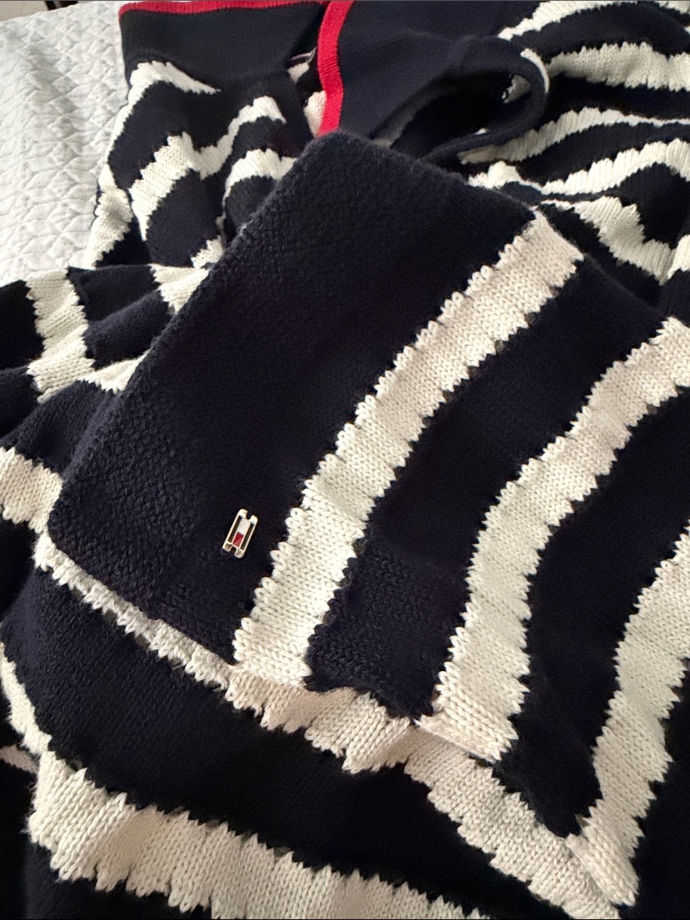 Tommy Striped Navy and White Polo Sweater with Red-Trim Collar Size M - Picture 3 of 10